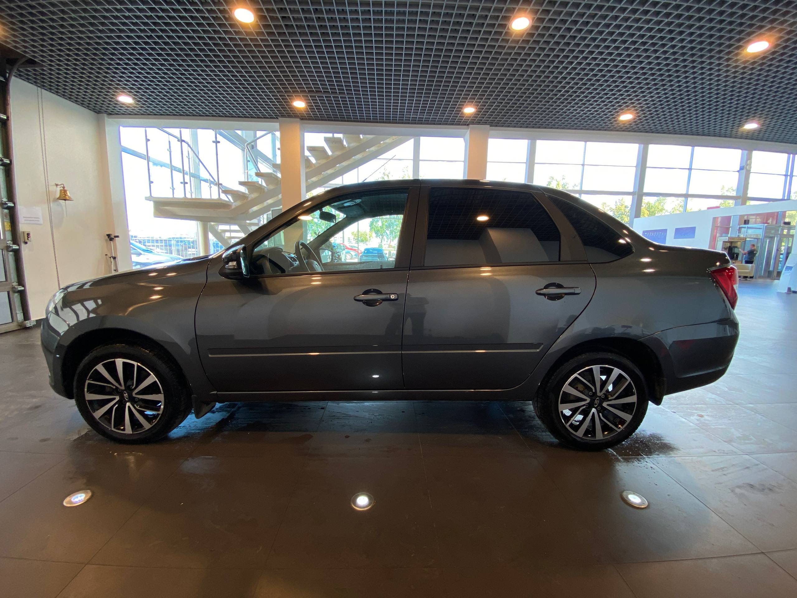 LADA GRANTA