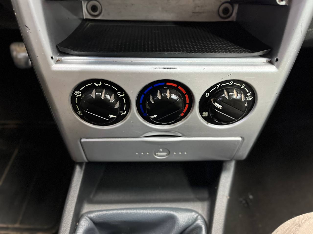 LADA PRIORA