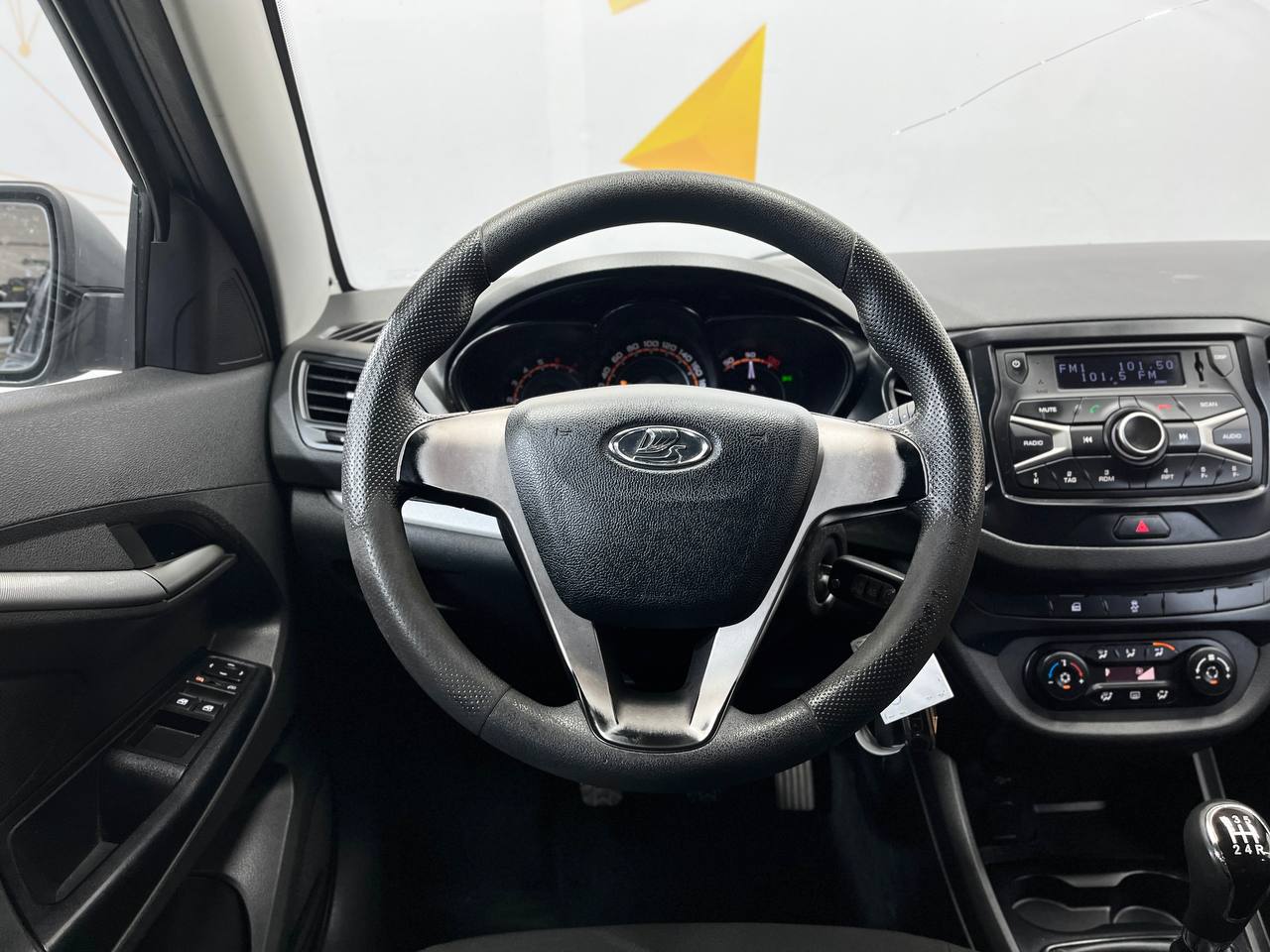 LADA VESTA