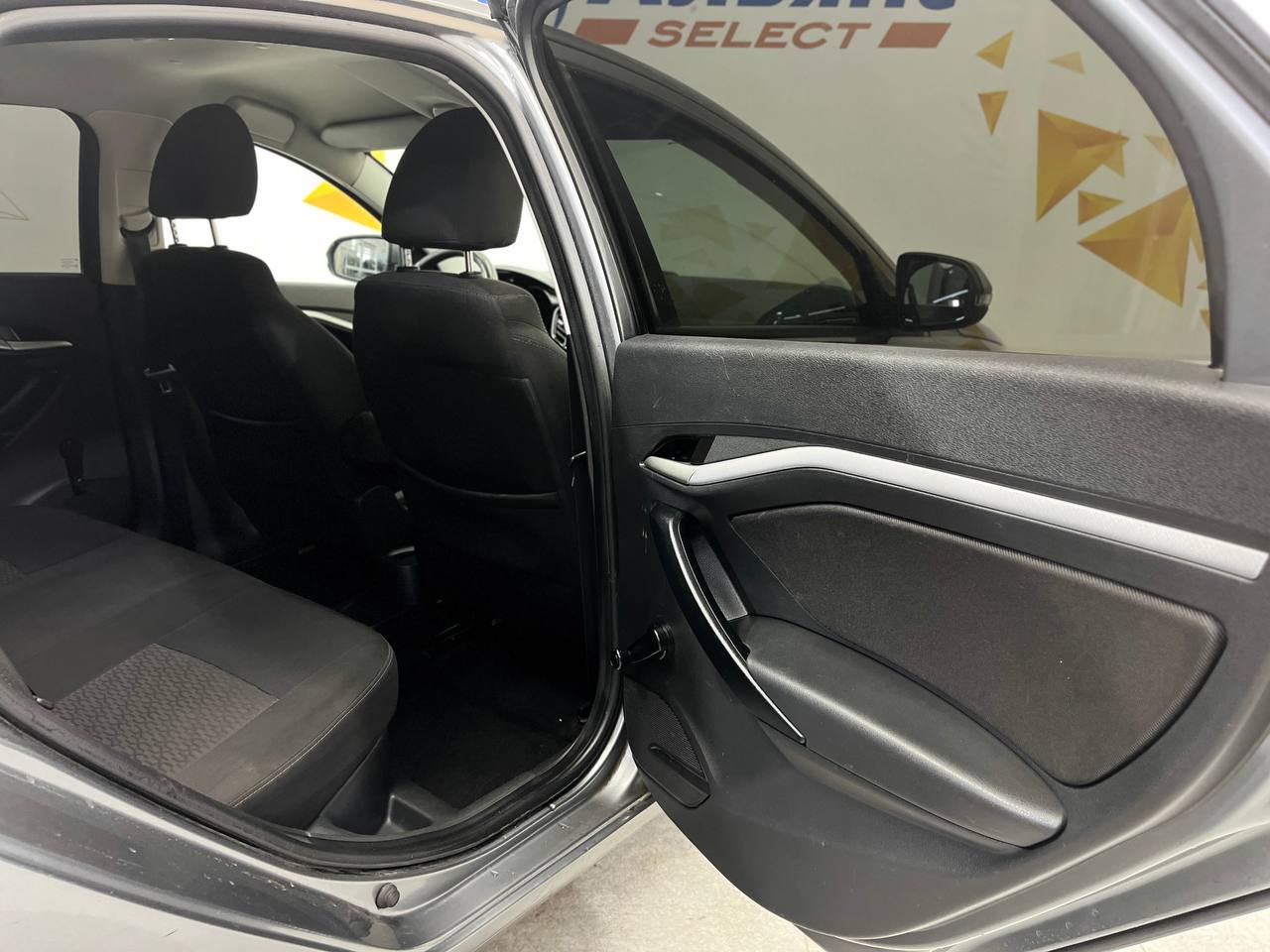 LADA VESTA