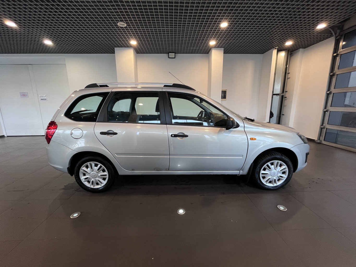 LADA KALINA