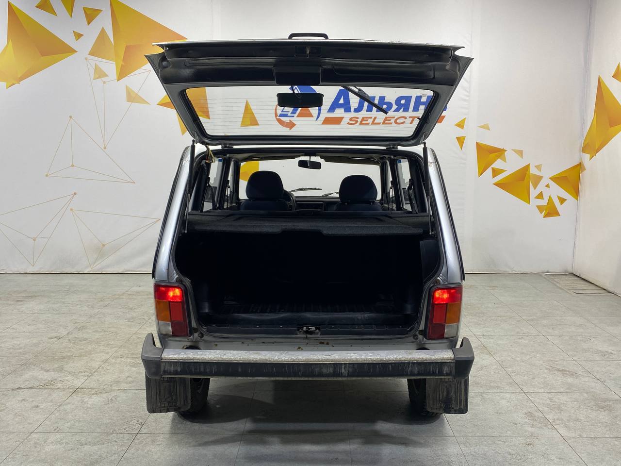 LADA 2131 (4X4)