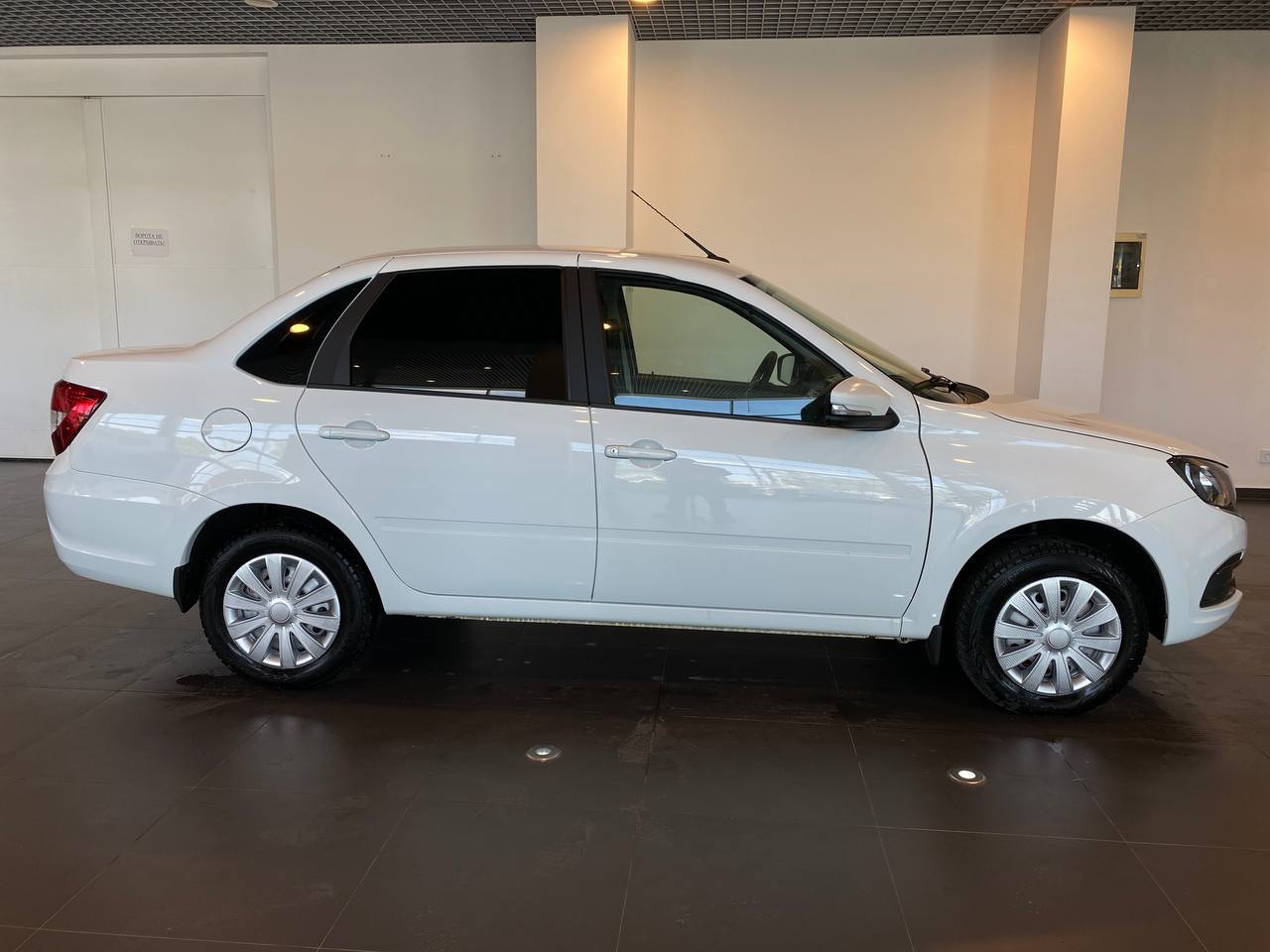 LADA GRANTA