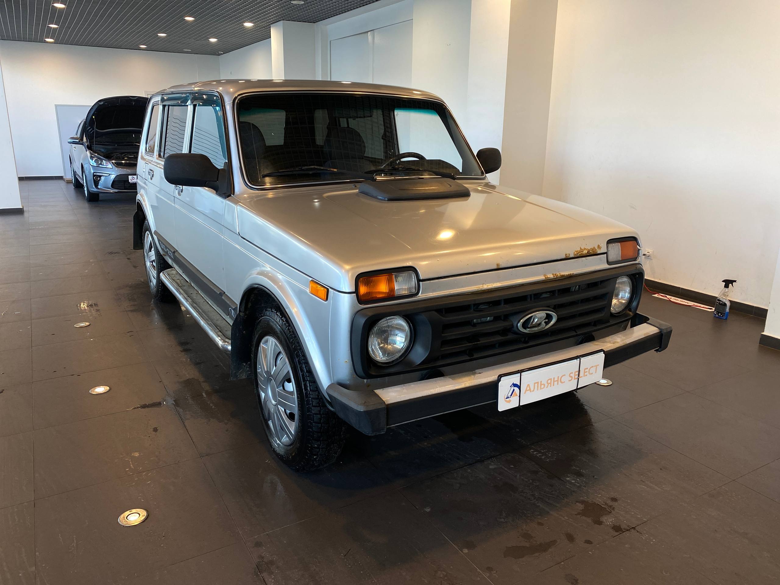 LADA 2131 (4X4)