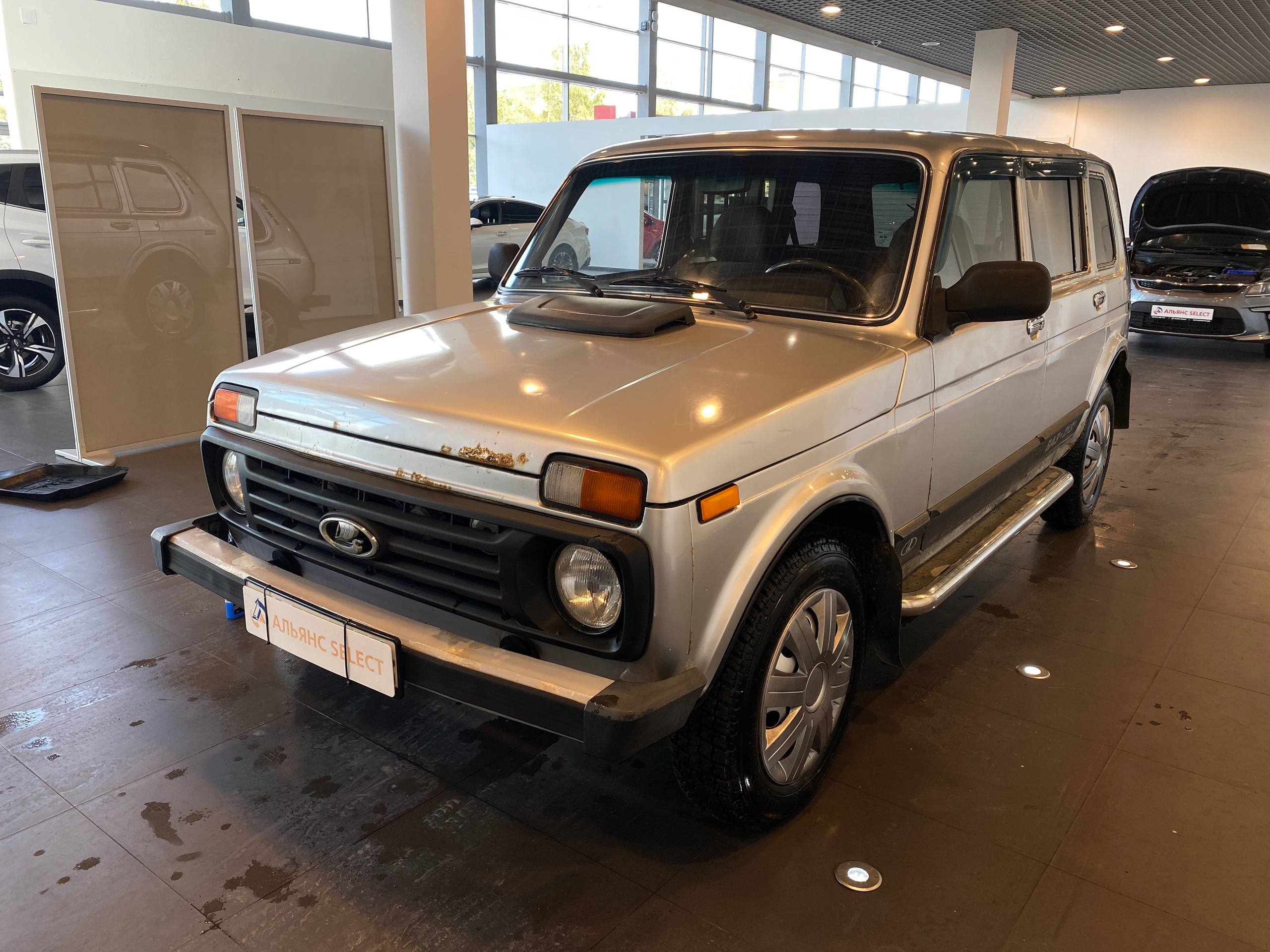 LADA 2131 (4X4)