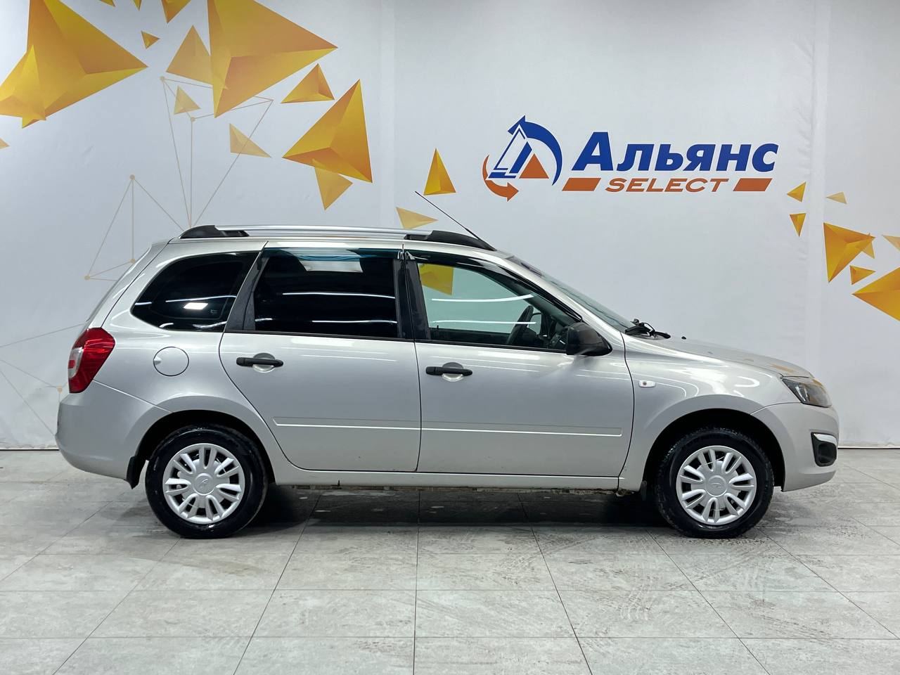 LADA KALINA