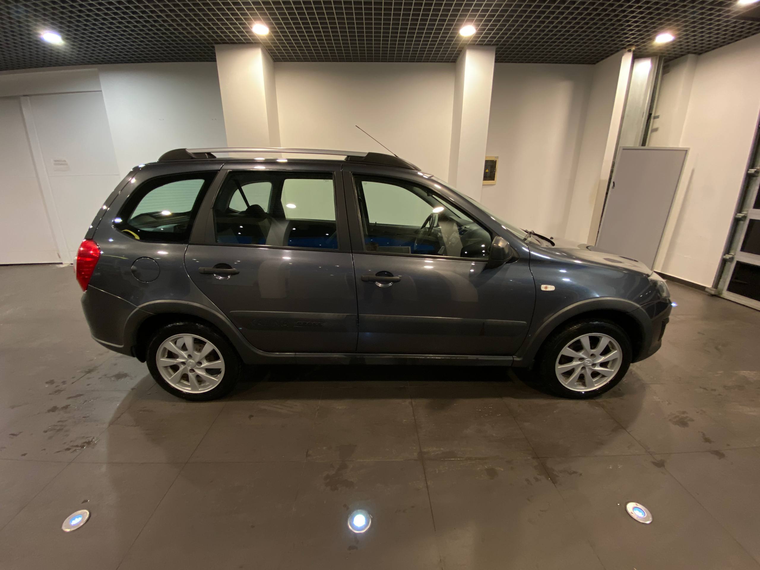 LADA KALINA