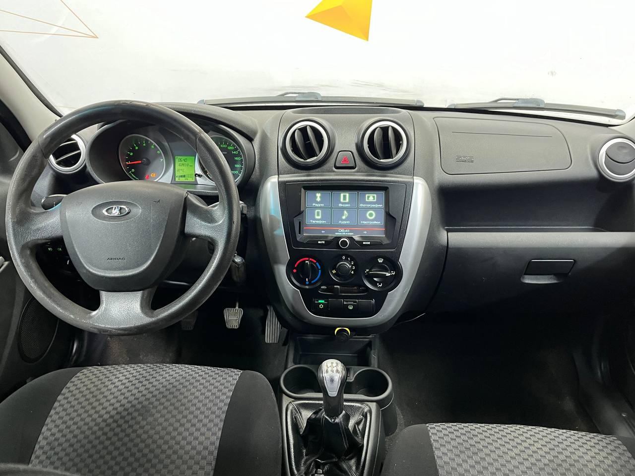 LADA GRANTA
