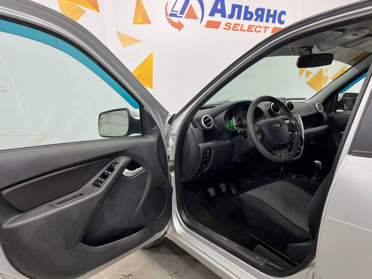 LADA GRANTA