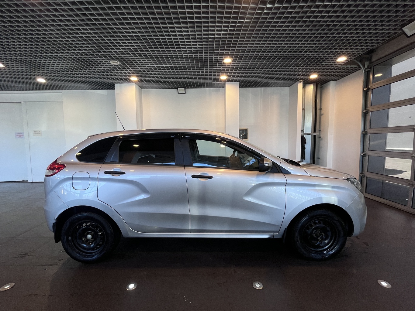 LADA XRAY