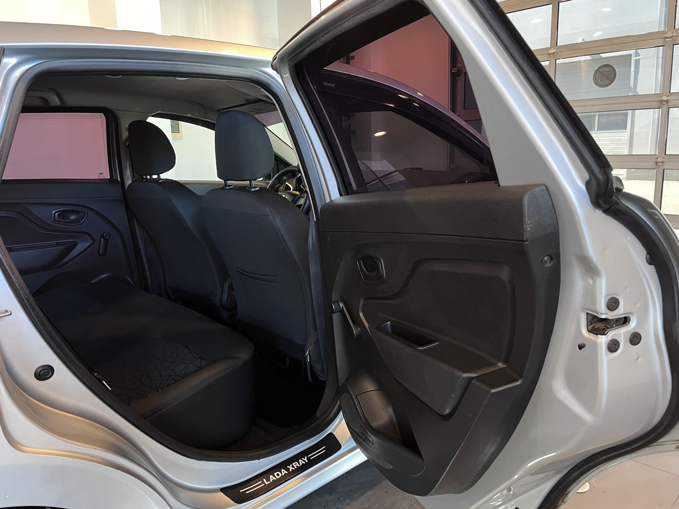 LADA XRAY