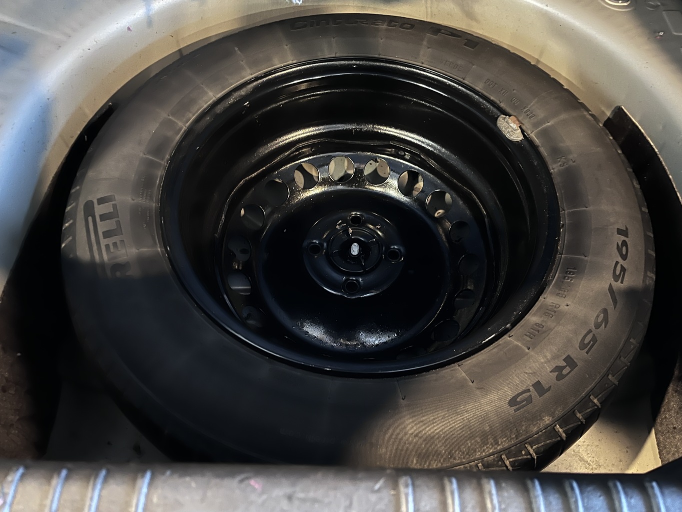 LADA XRAY