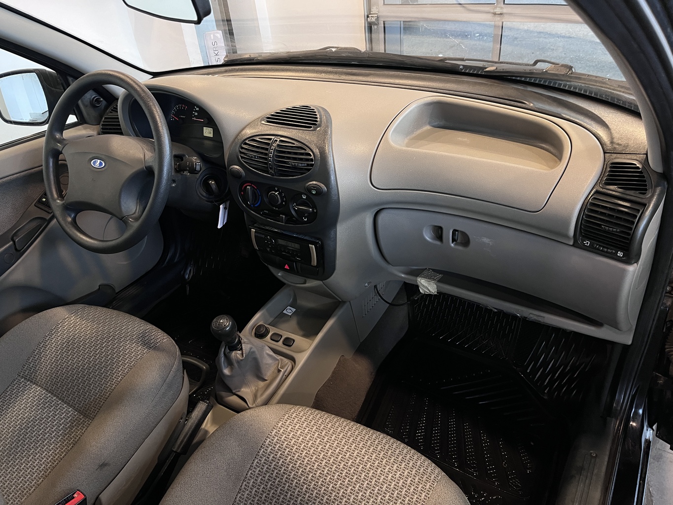 LADA KALINA