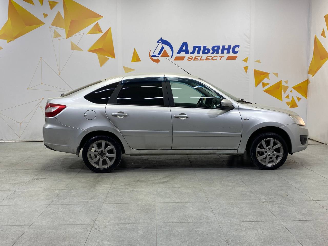 LADA GRANTA