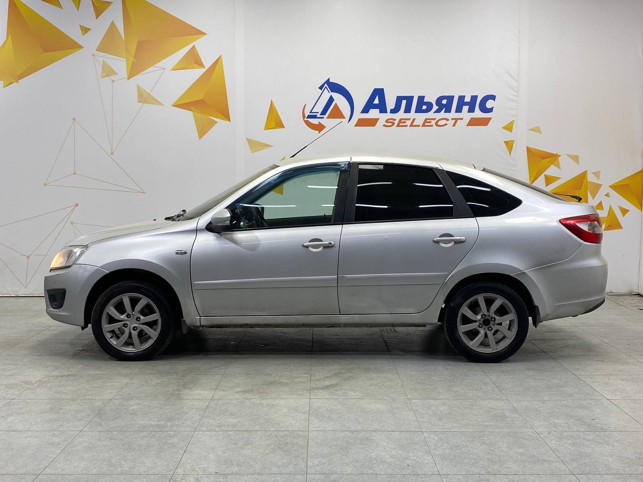 LADA GRANTA