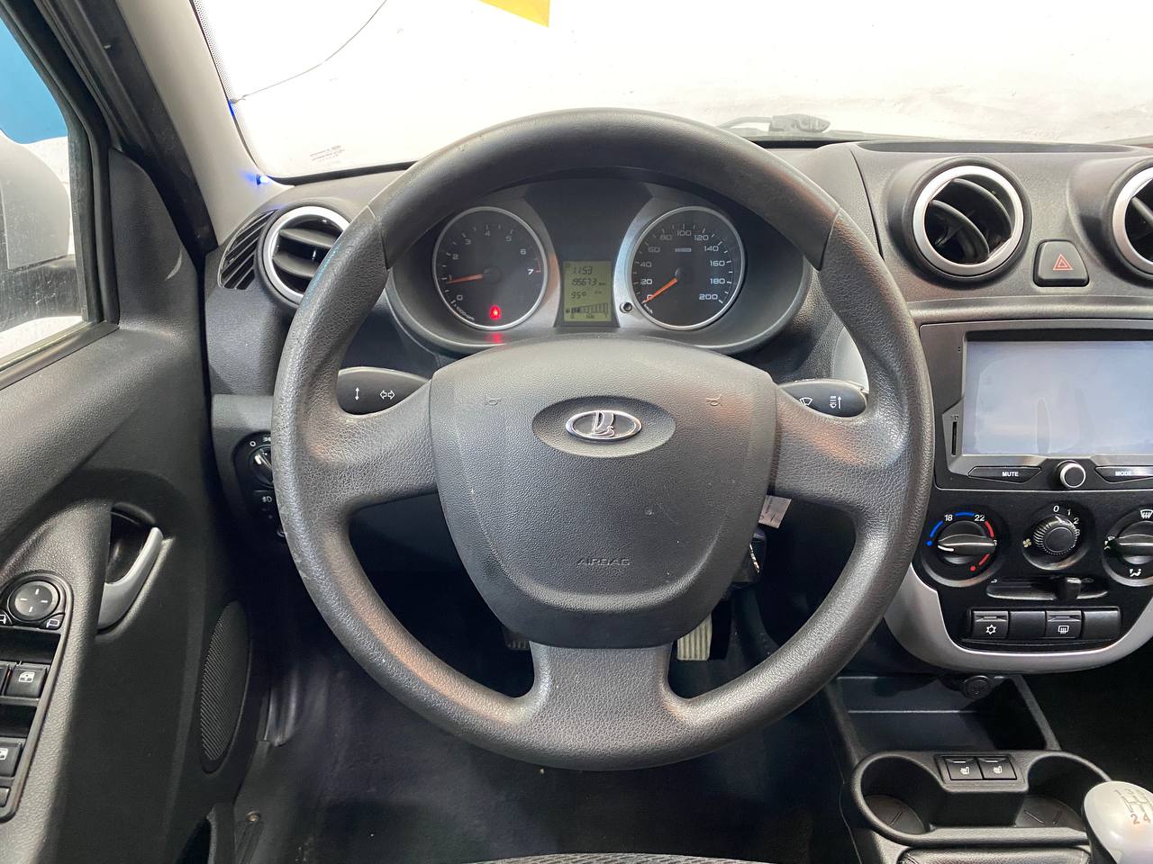 LADA GRANTA