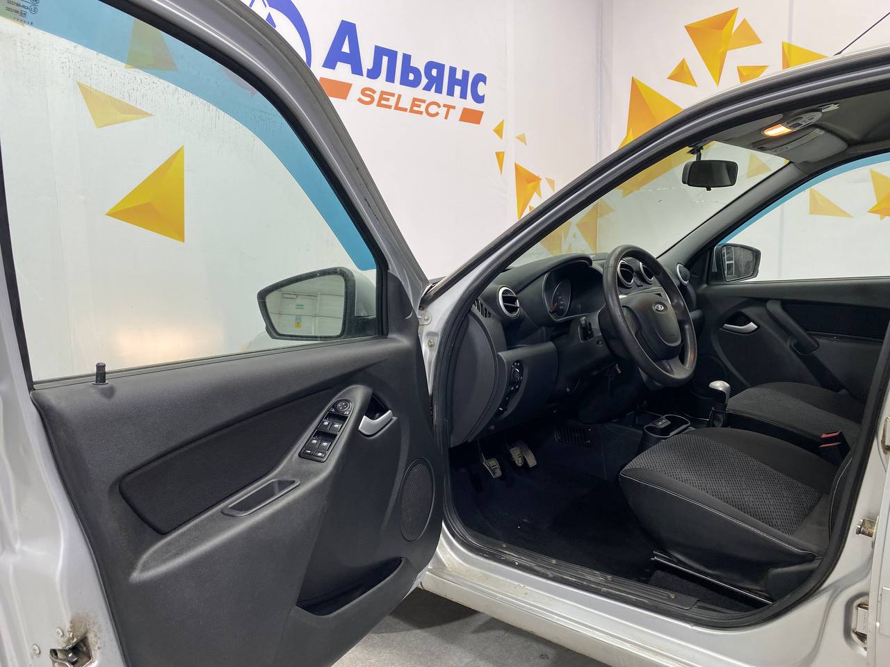 LADA GRANTA