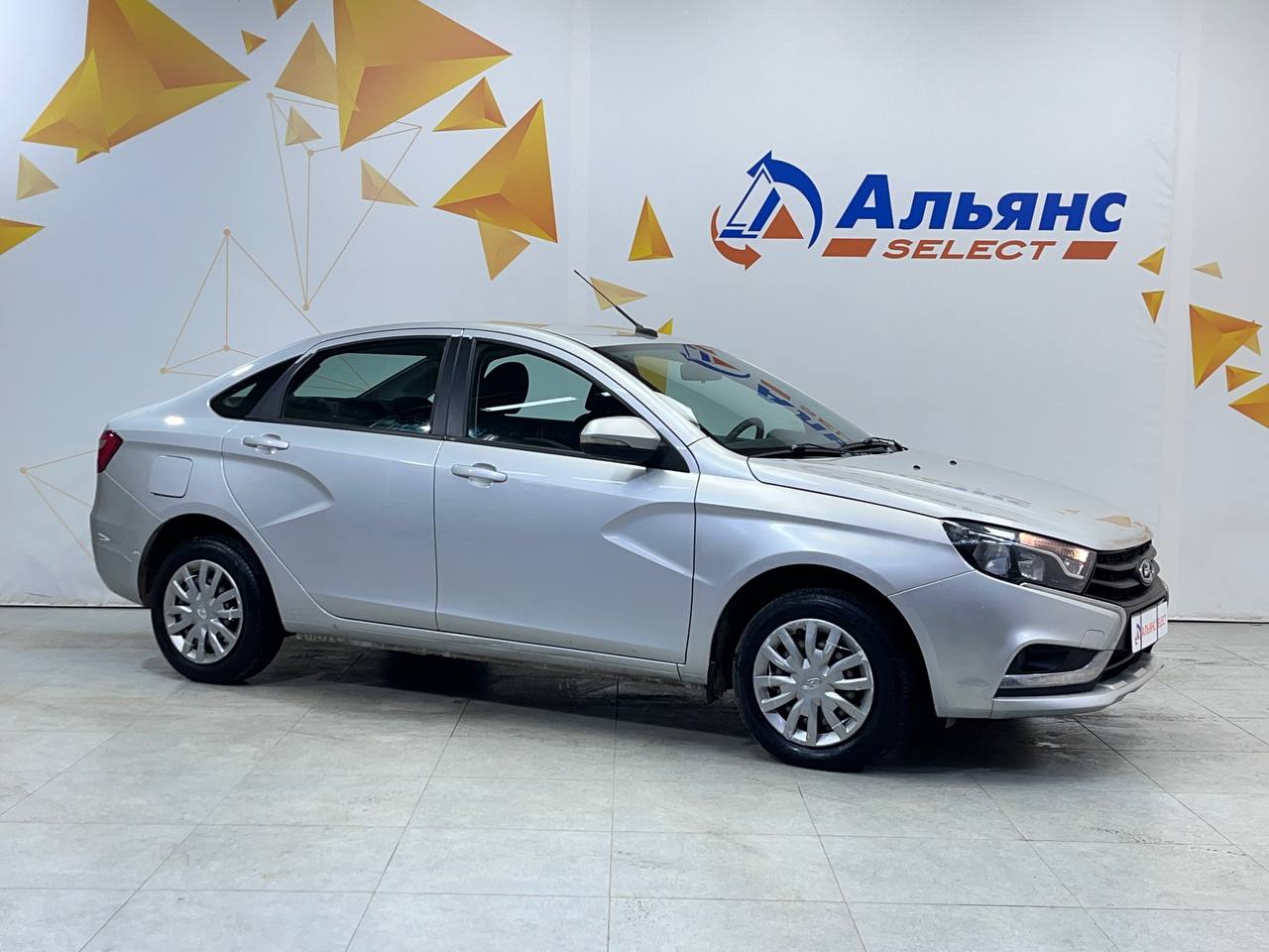 LADA VESTA