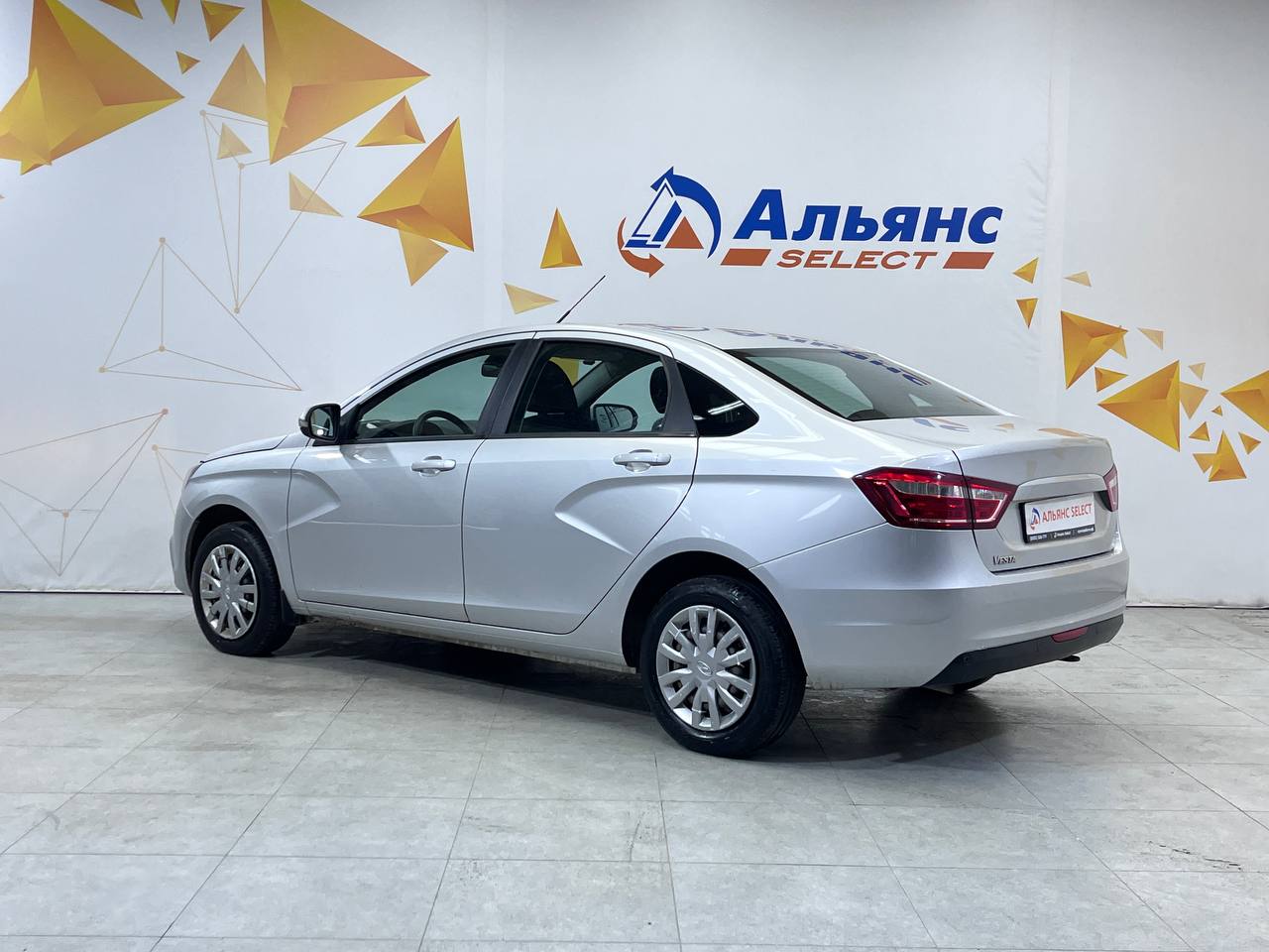 LADA VESTA