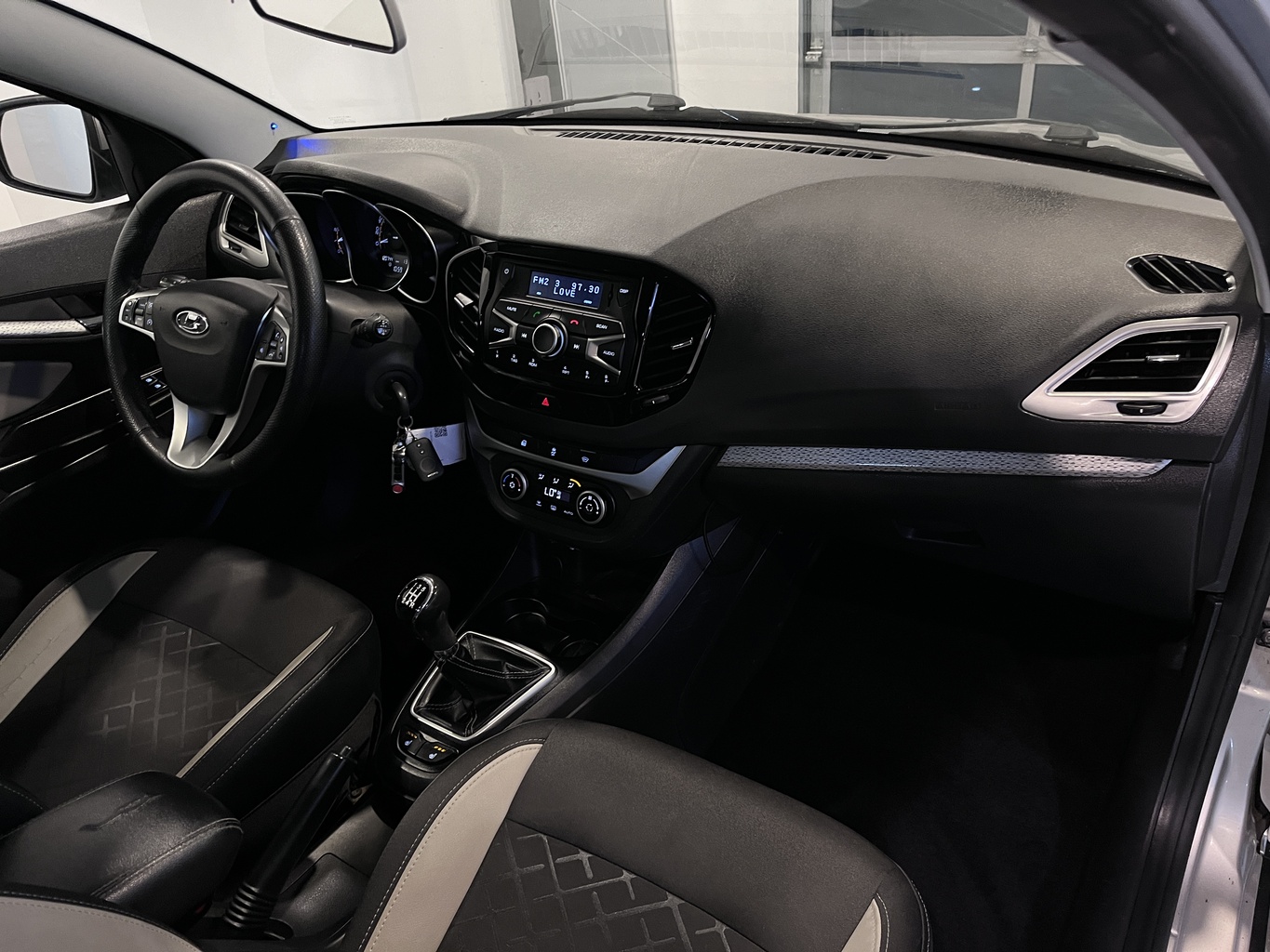 LADA VESTA