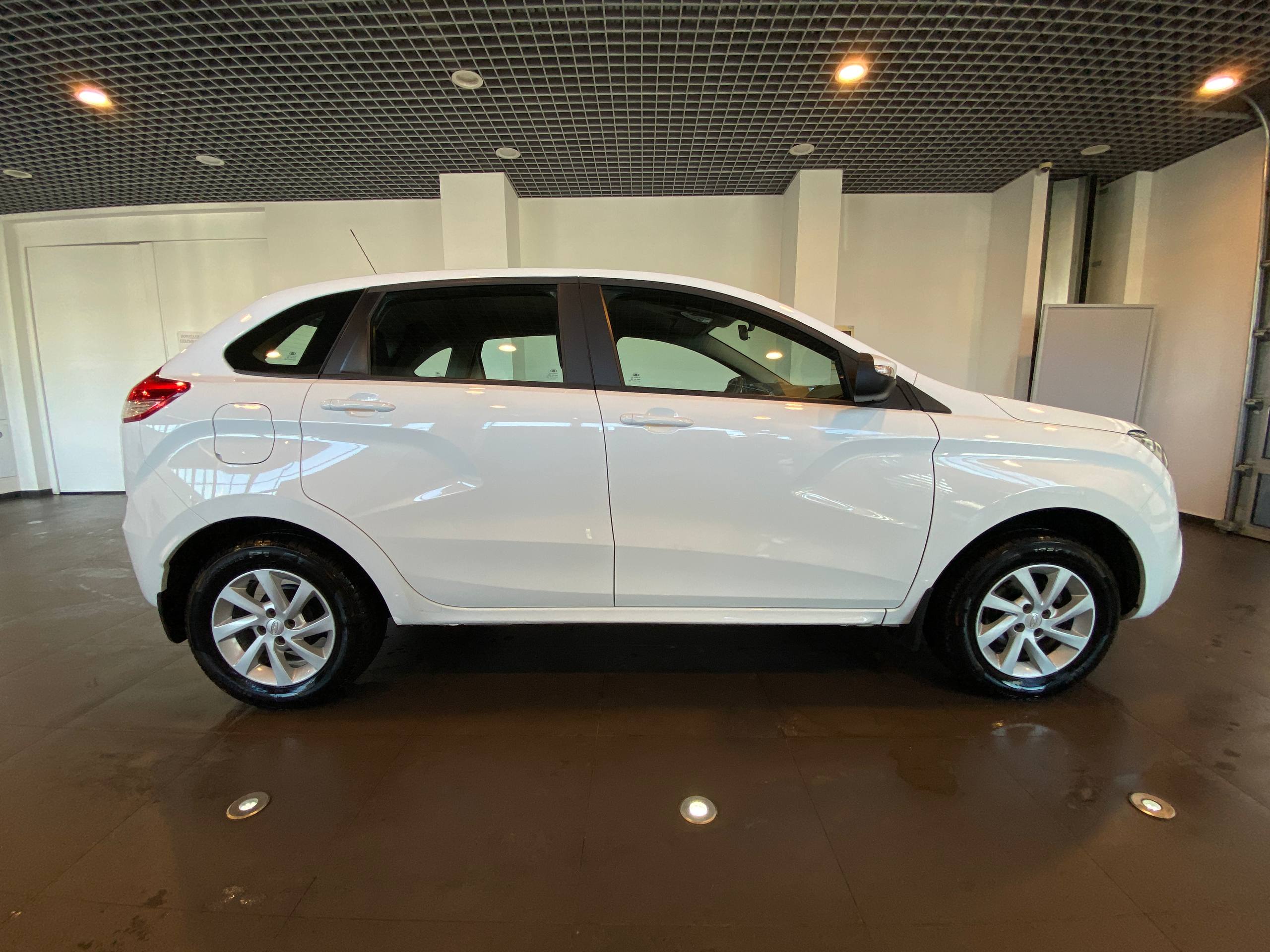 LADA XRAY