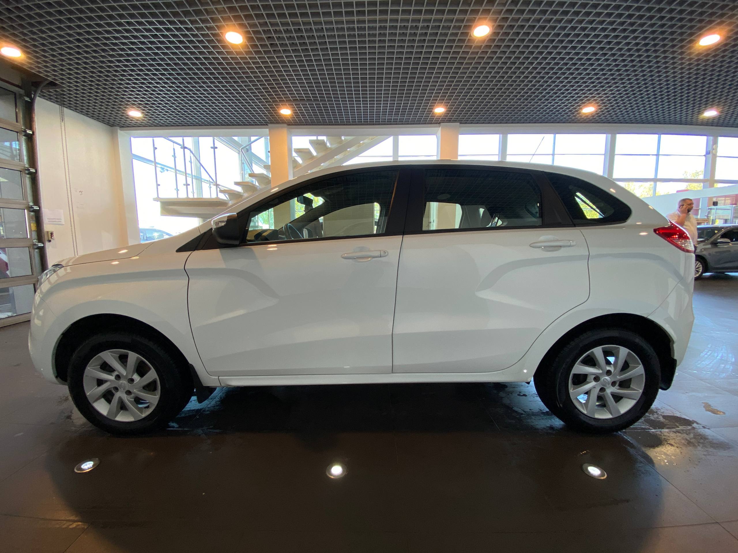 LADA XRAY