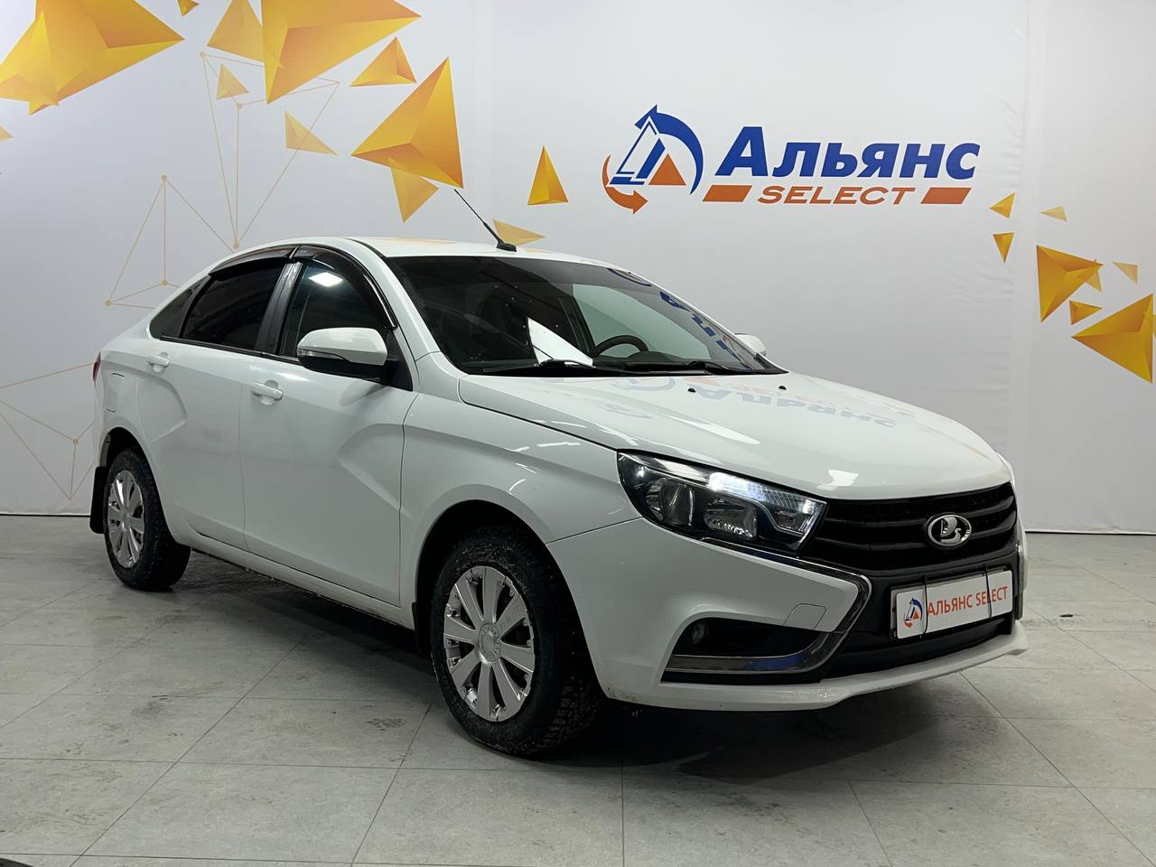 LADA VESTA