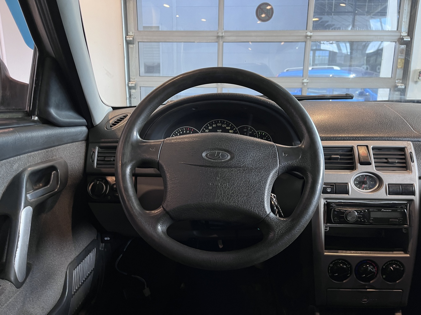 LADA 2112