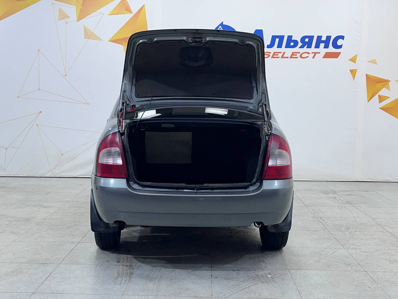 LADA KALINA