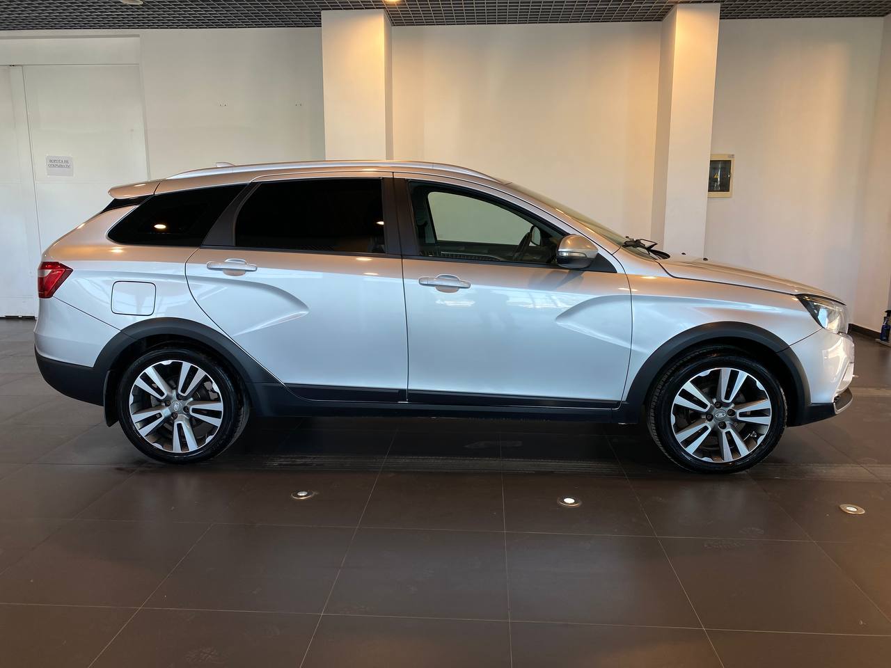 LADA VESTA
