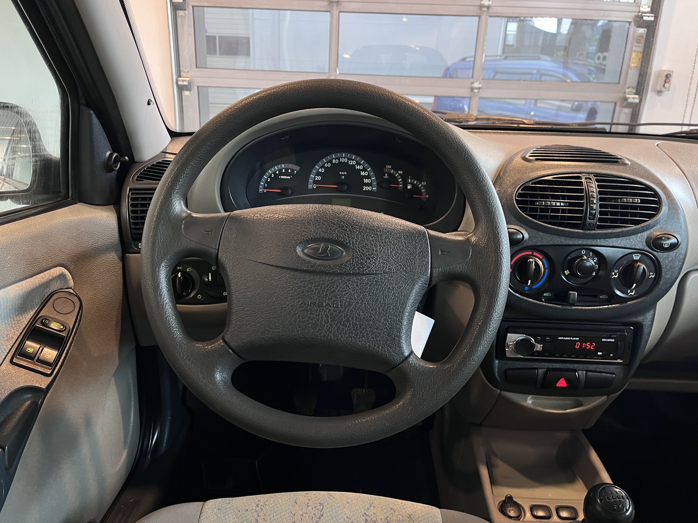LADA KALINA