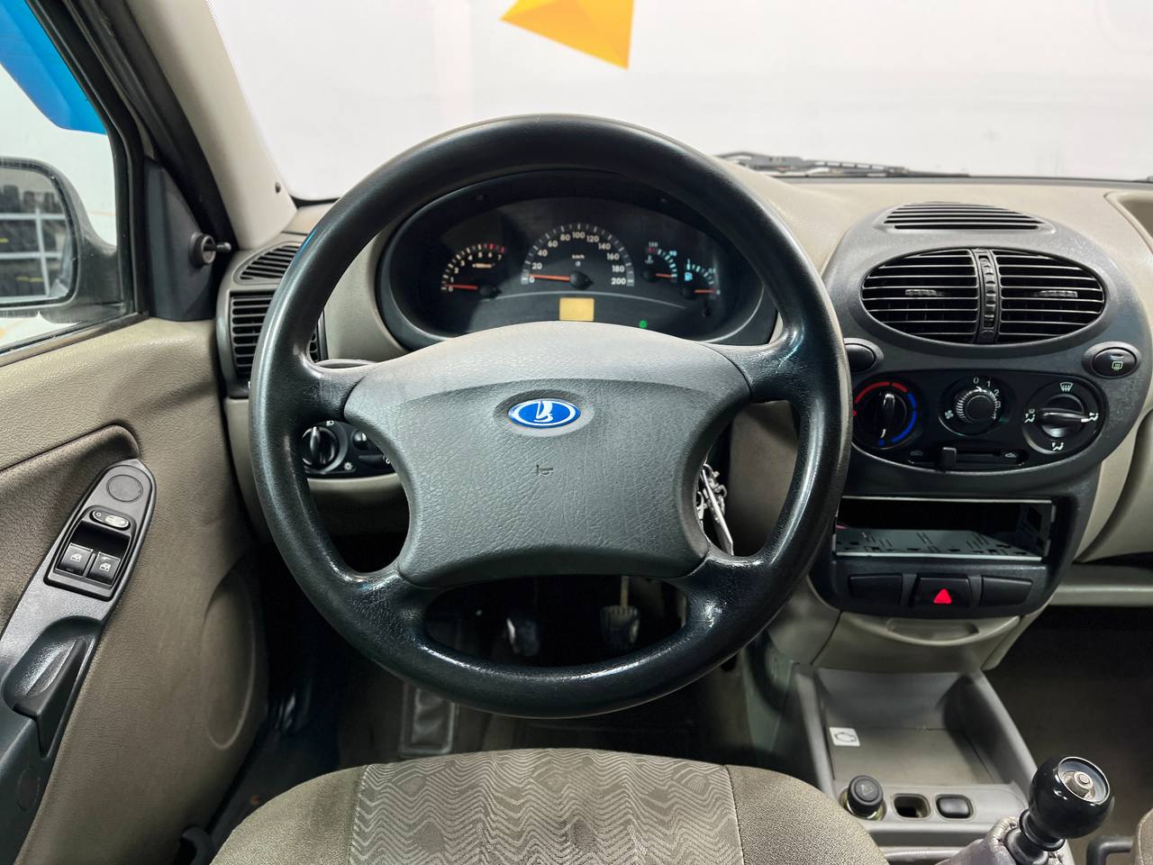 LADA KALINA