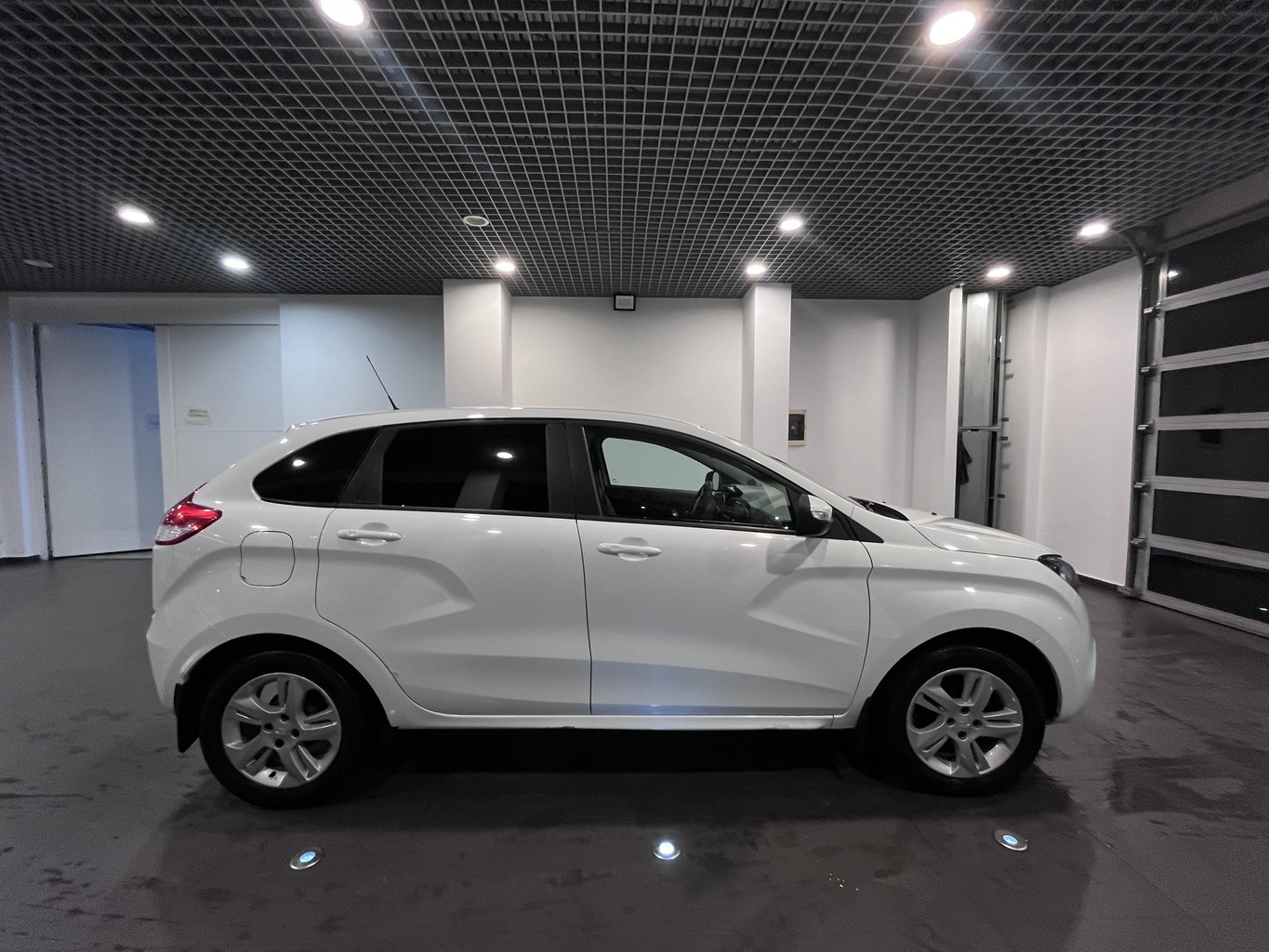 LADA XRAY