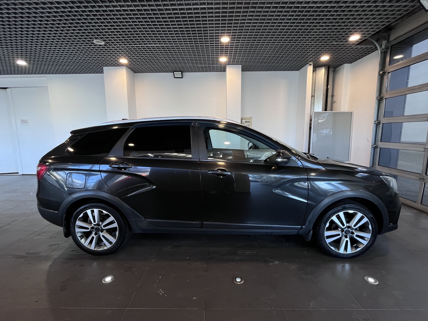 LADA VESTA