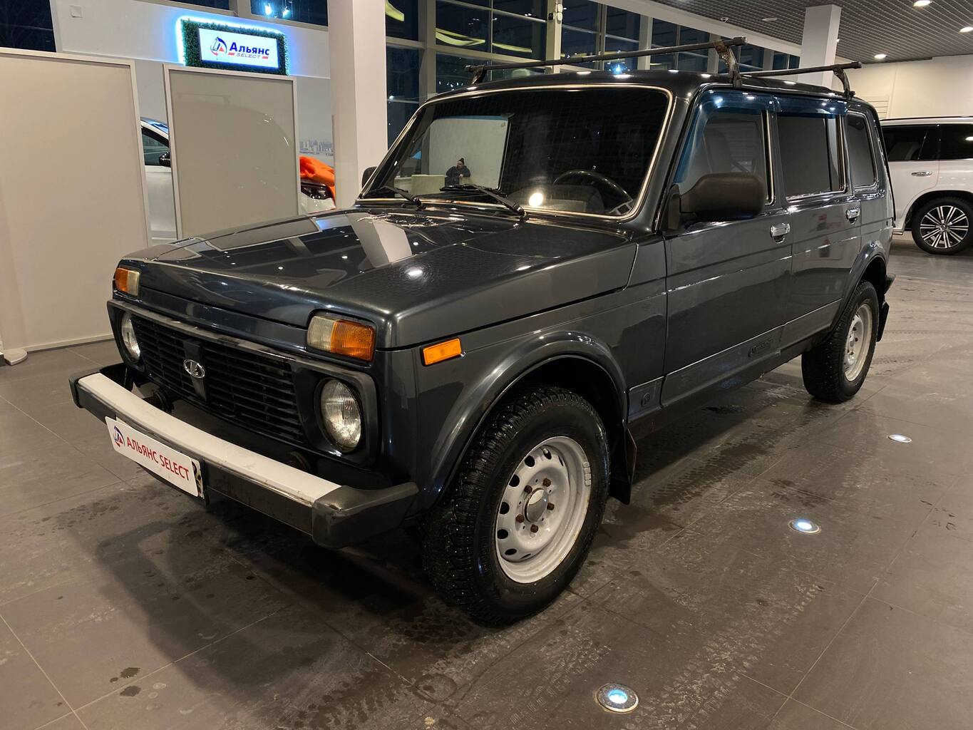 LADA 2131 (4X4)