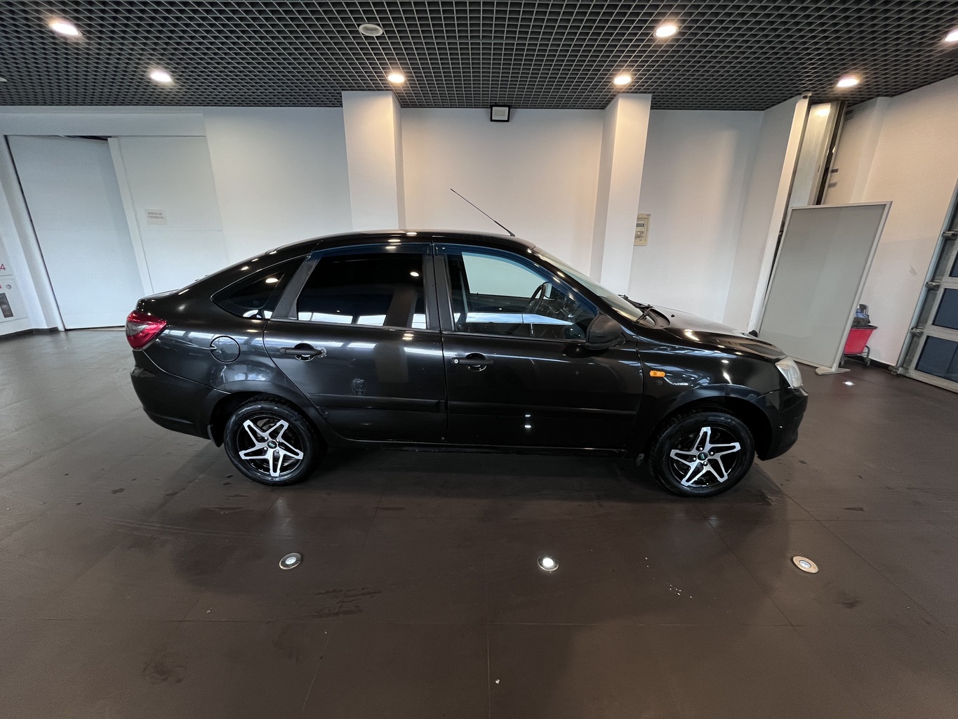 LADA GRANTA