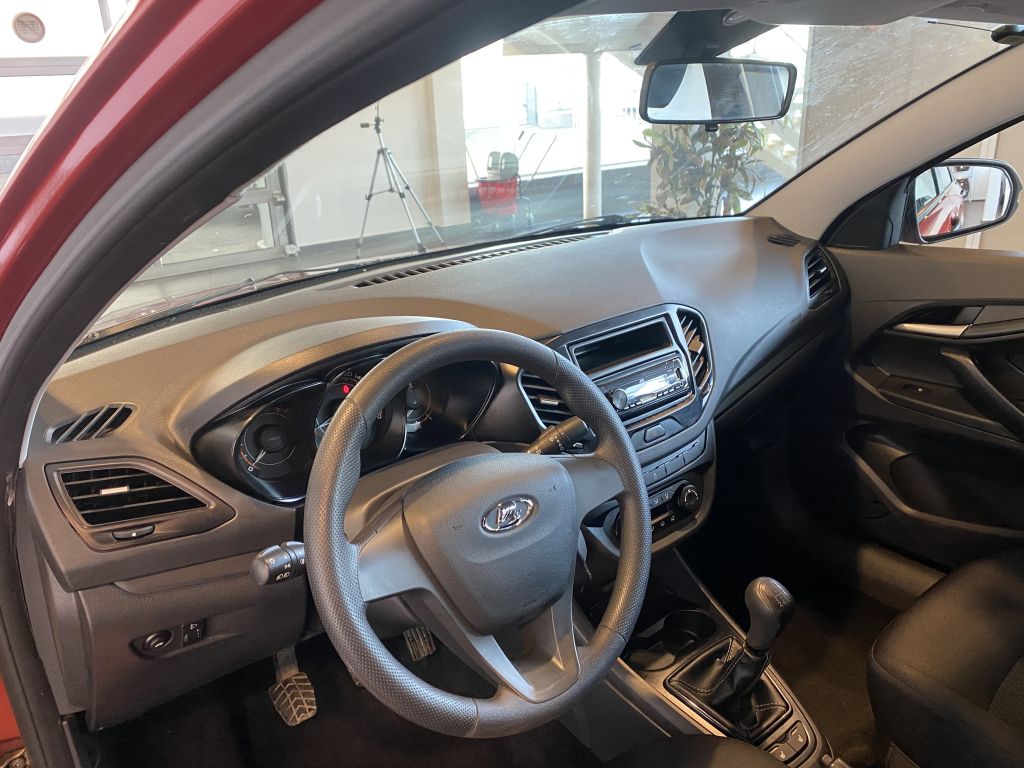 LADA VESTA