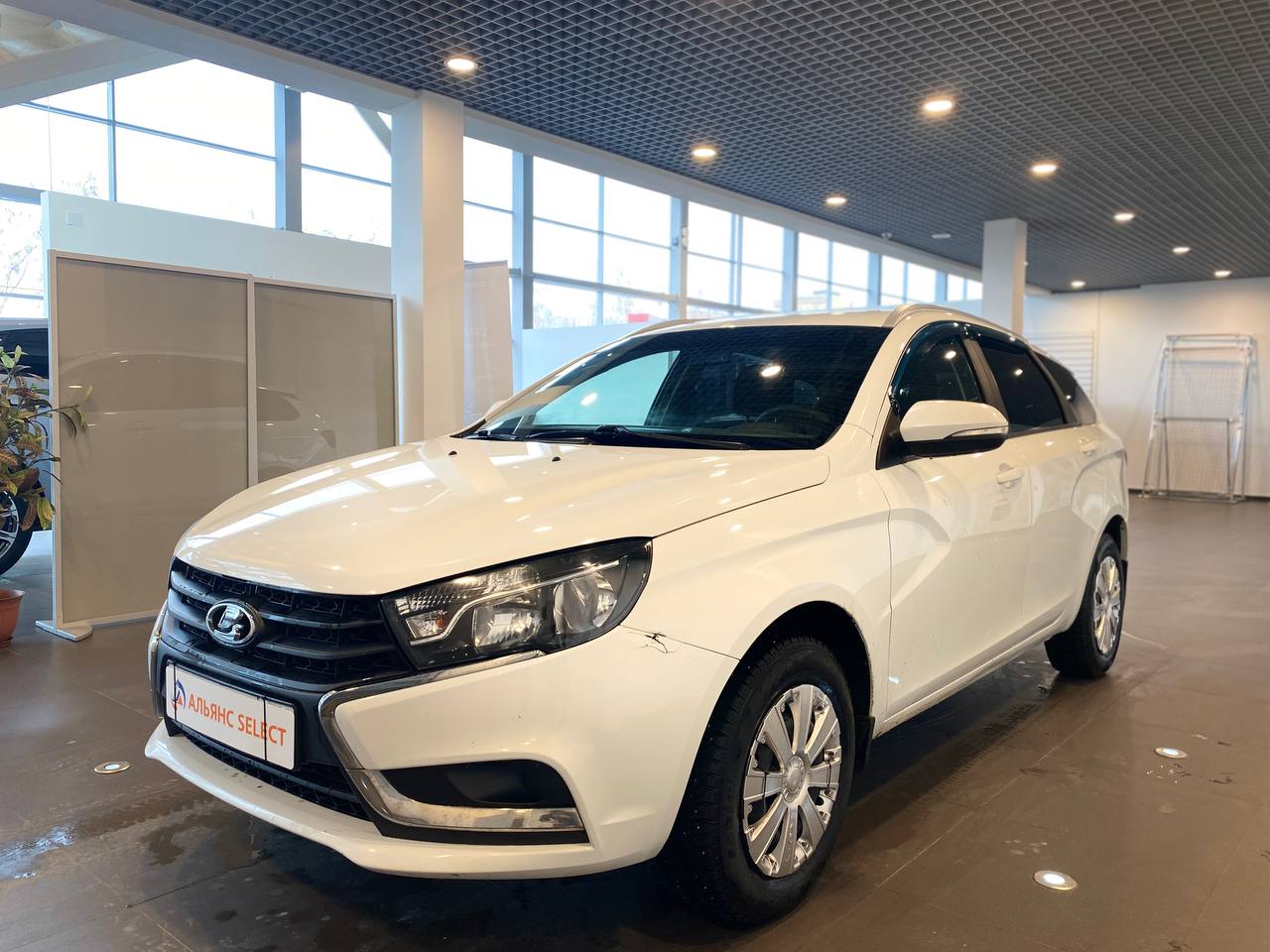 LADA VESTA