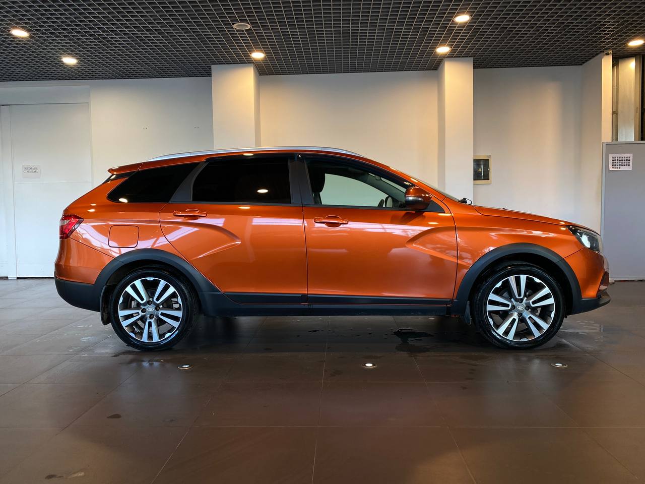LADA VESTA