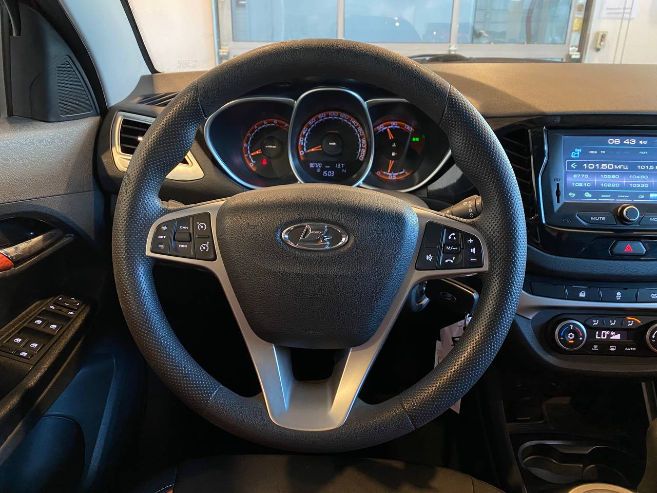 LADA VESTA