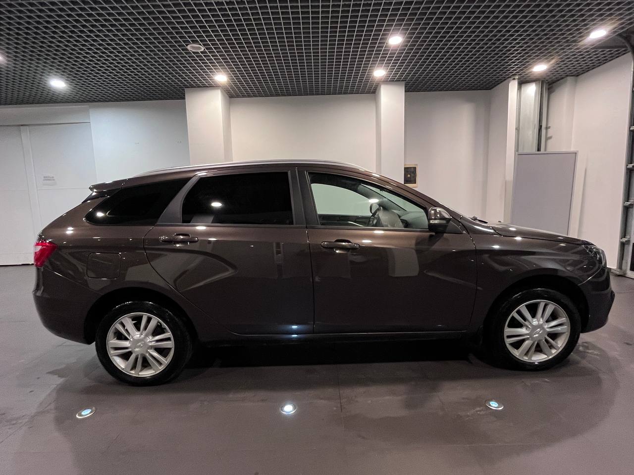 LADA VESTA