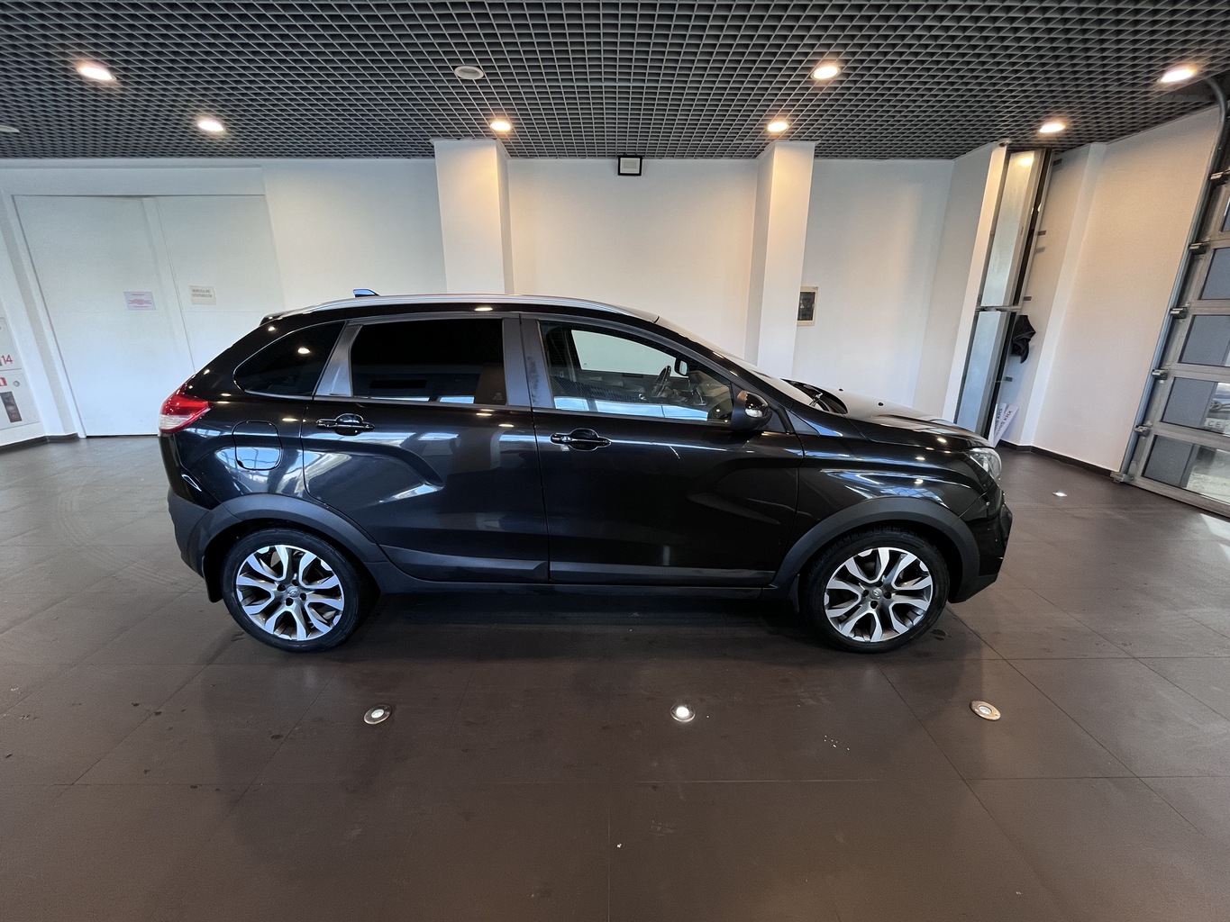 LADA XRAY