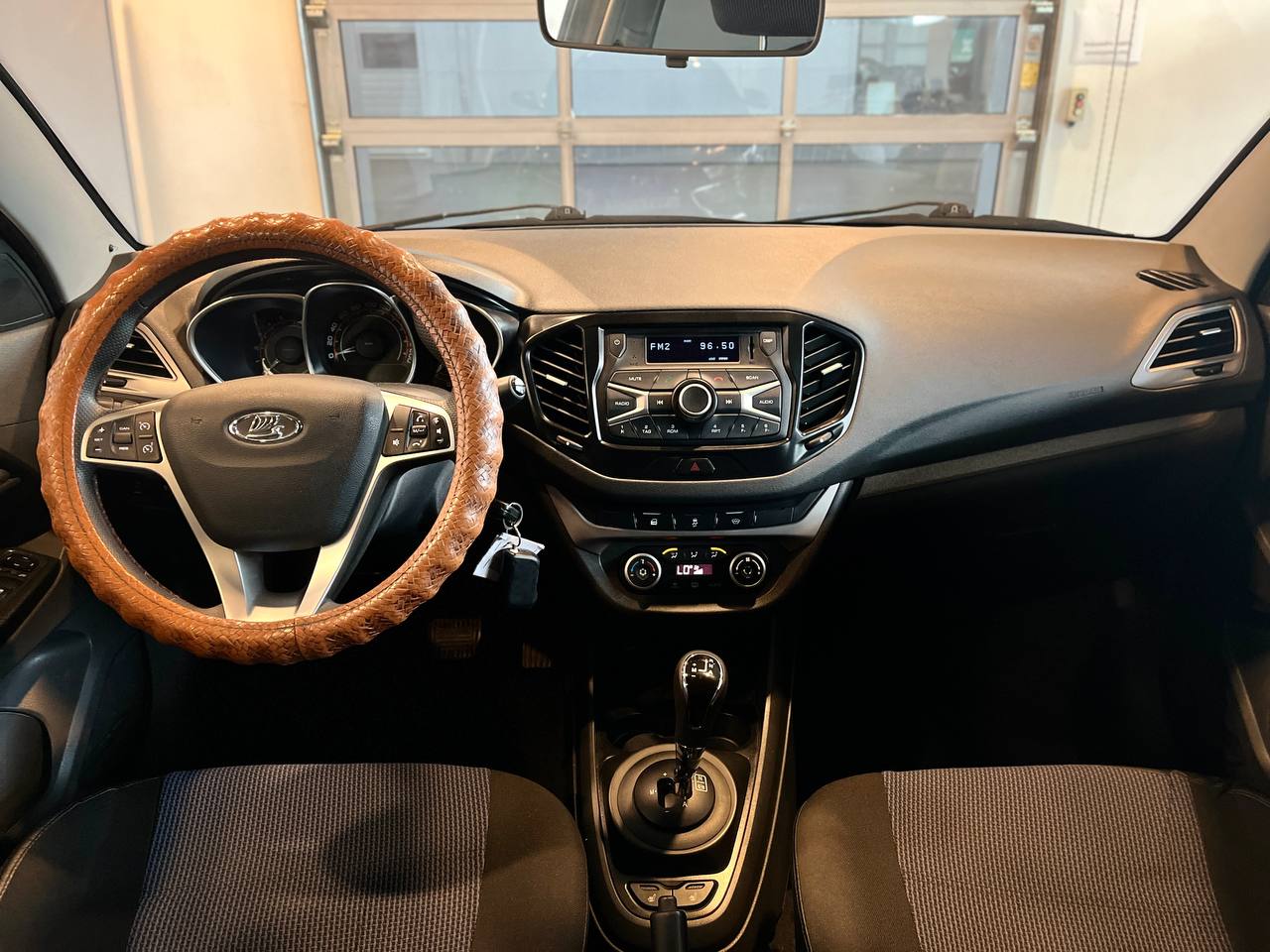 LADA VESTA