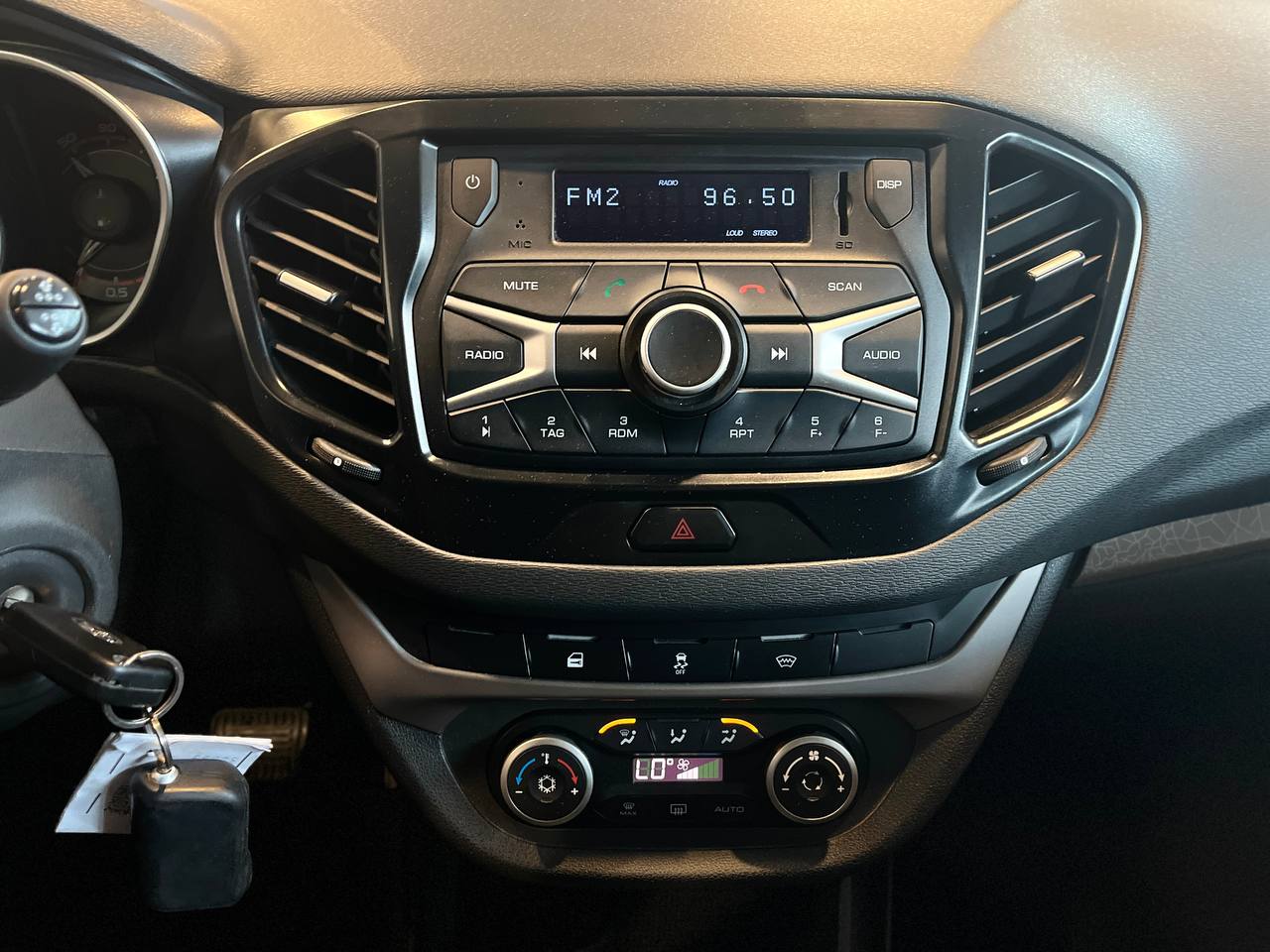 LADA VESTA