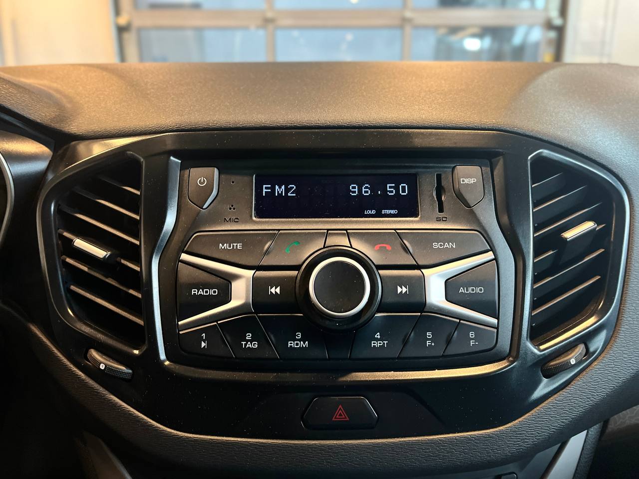 LADA VESTA
