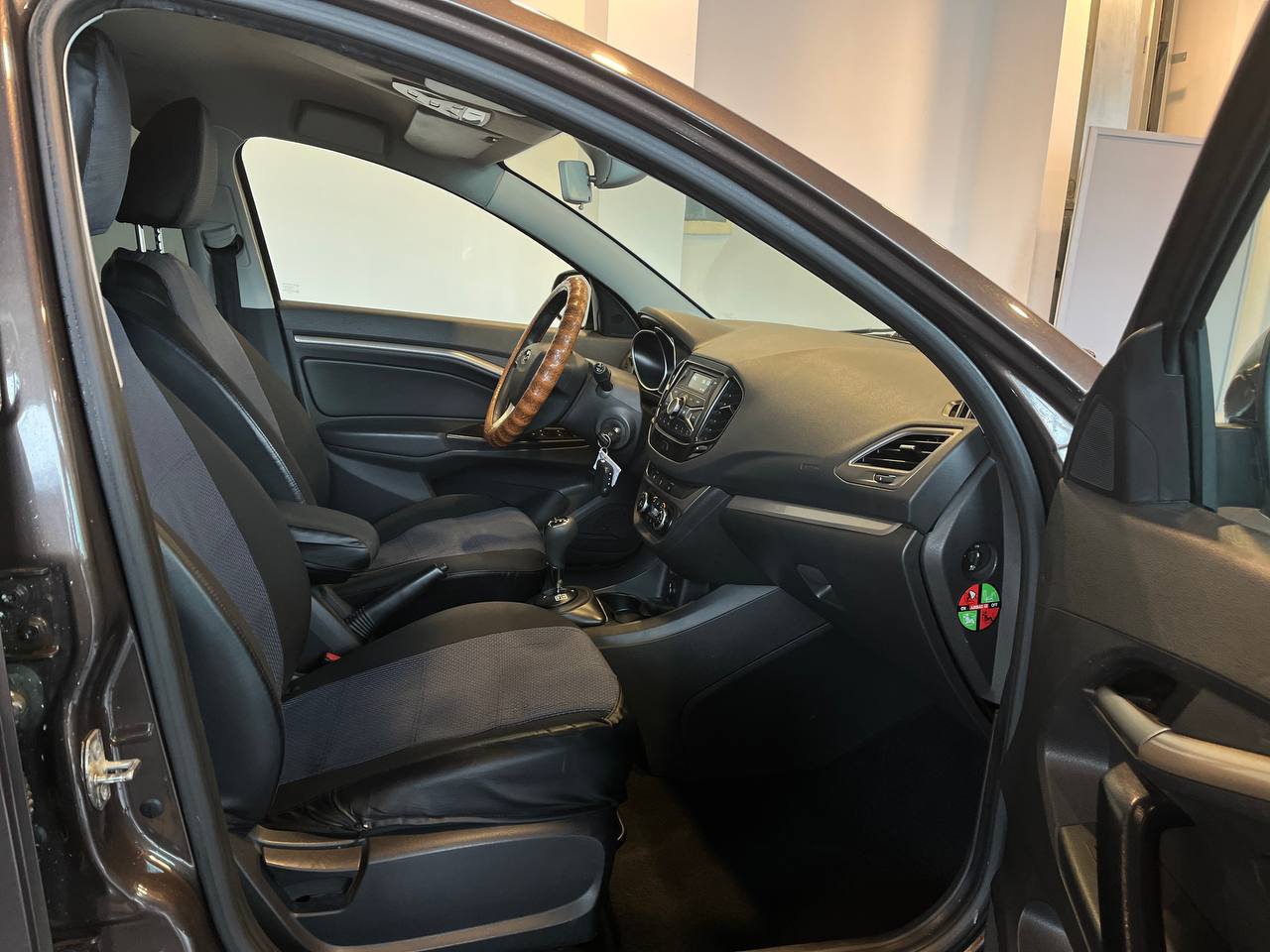 LADA VESTA