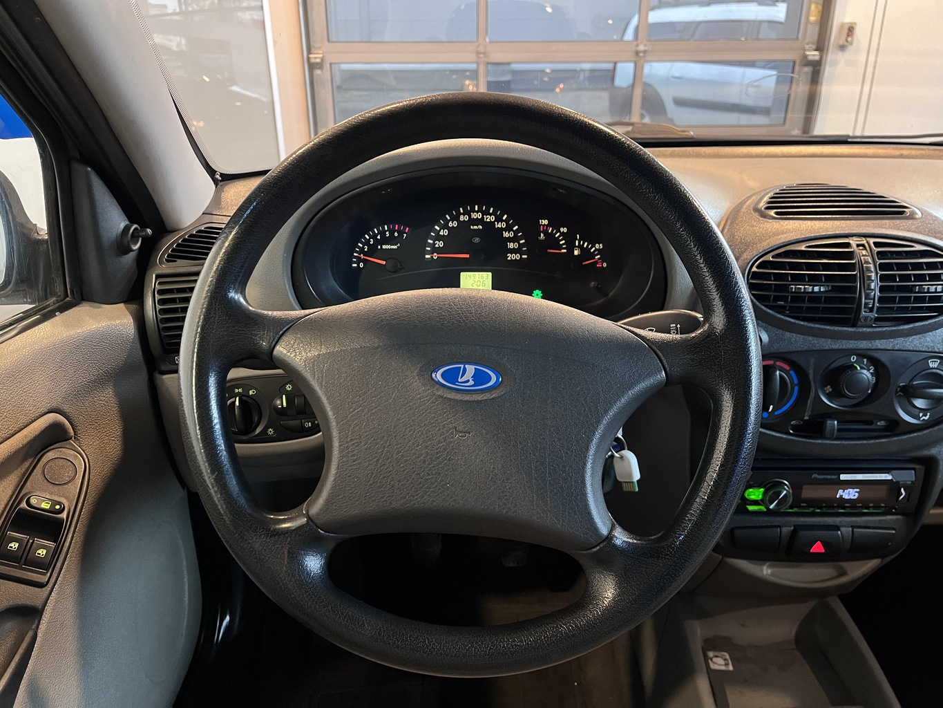 LADA KALINA