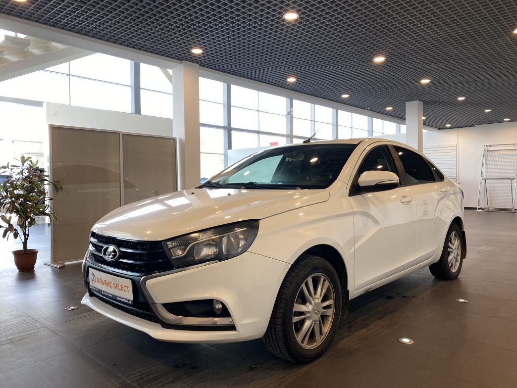 LADA VESTA