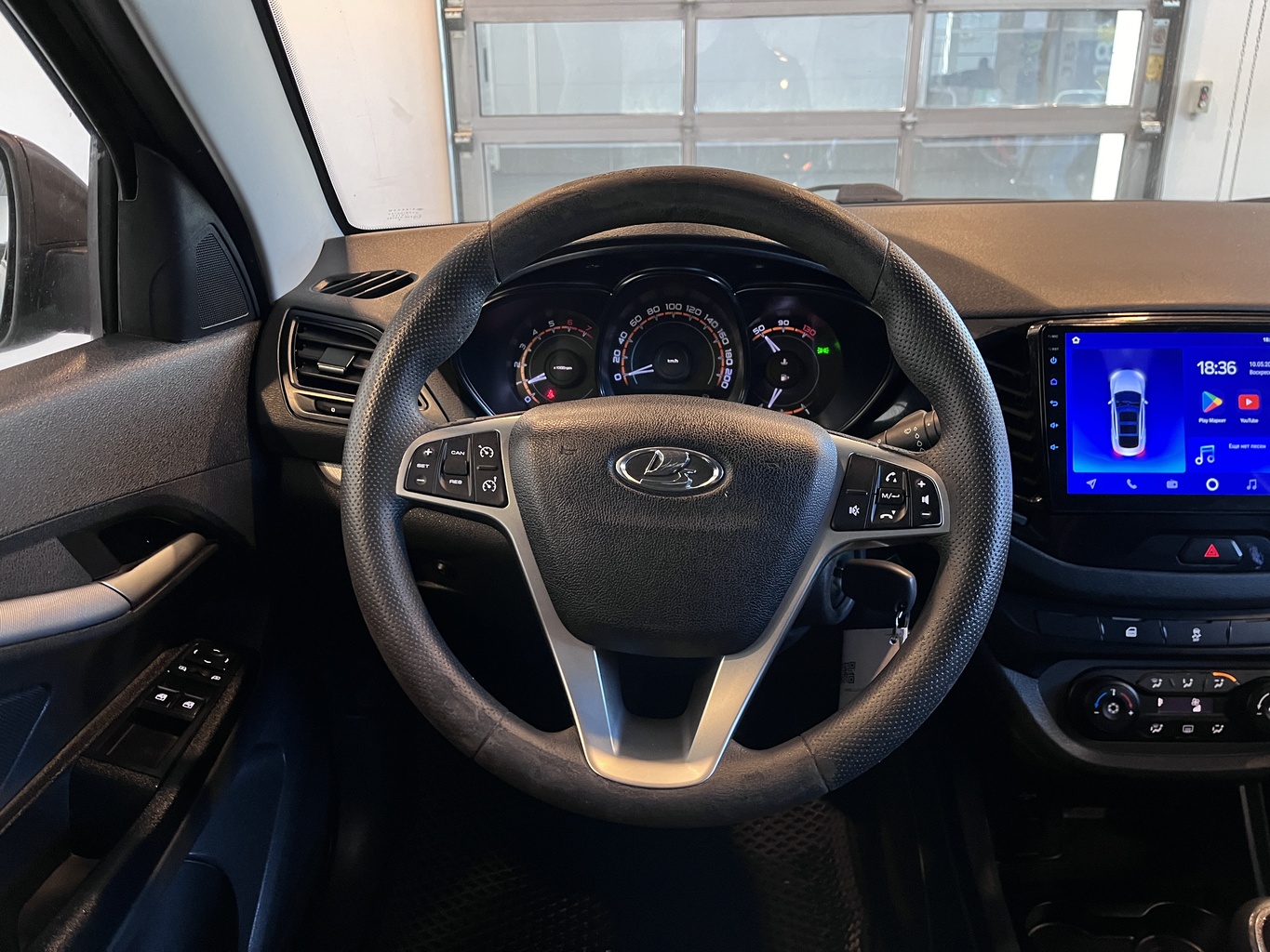 LADA VESTA