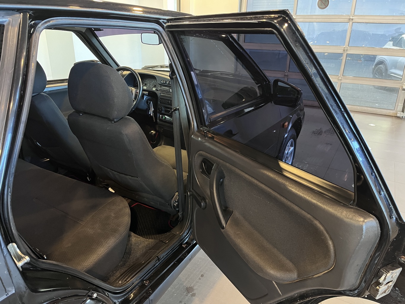LADA 2114